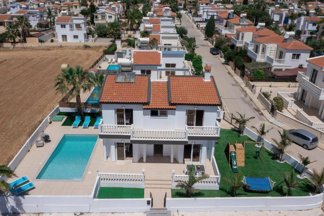 Villa Suncity Boutique Beachfront ไอยานาปา ภายนอก รูปภาพ